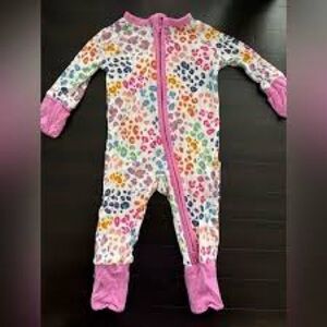 Little Sleepies Rainbow Leopard print newborn pjs pajamas zippies